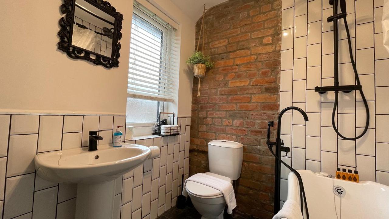 Fully Serviced Three Bed House In Durham Extérieur photo